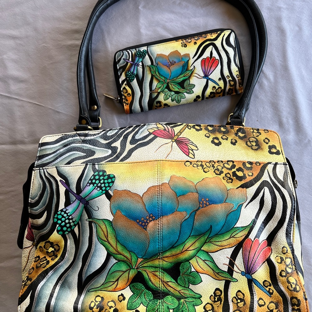Anuschka hand painted leather bag with wallet